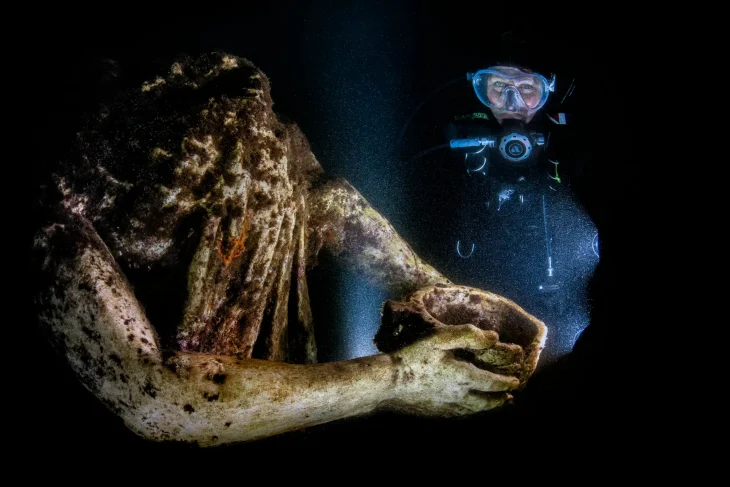 UNDERWATER NINFEUM OF CLAUDIUS
